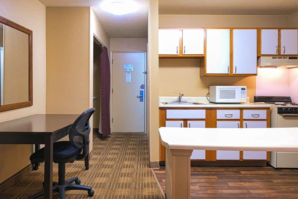 Suburban Studios Louisville East Ruang foto
