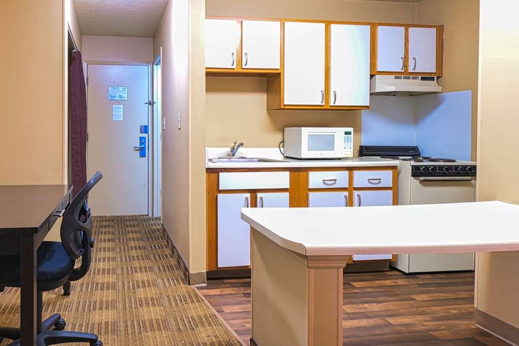 Suburban Studios Louisville East Ruang foto