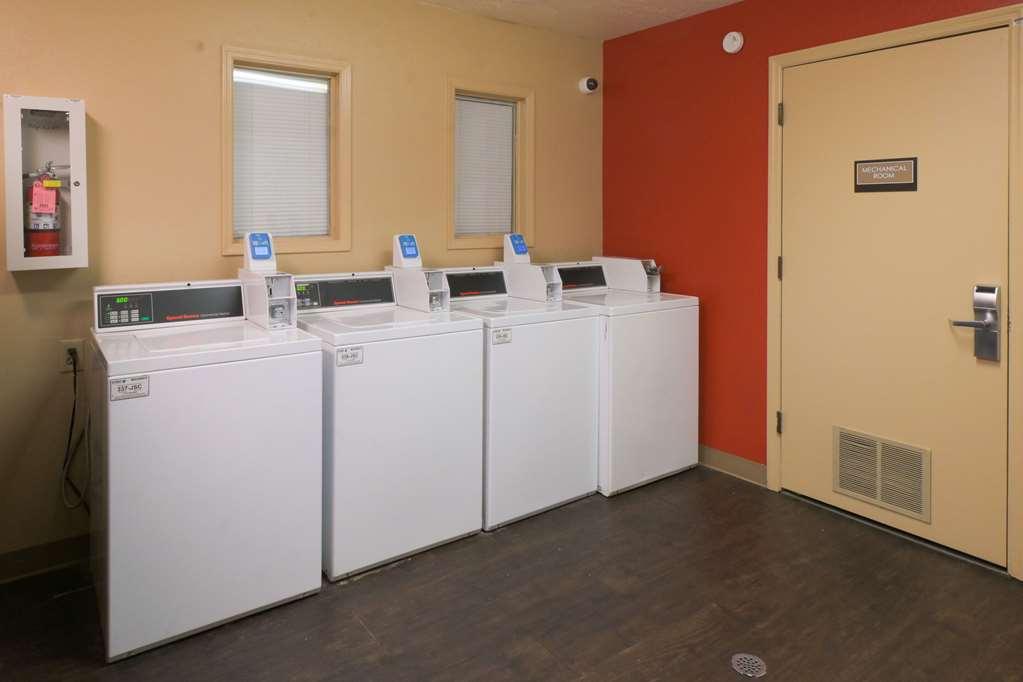 Suburban Studios Louisville East Fasilitas foto