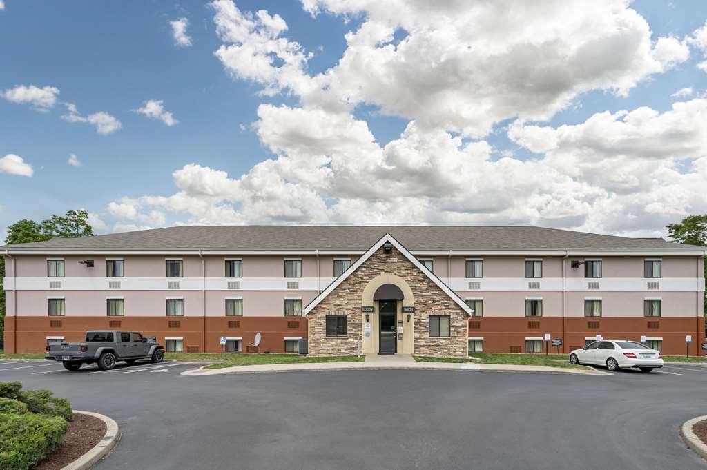 Suburban Studios Louisville East Bagian luar foto