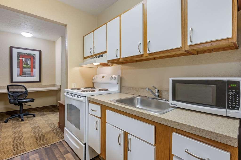 Suburban Studios Louisville East Ruang foto